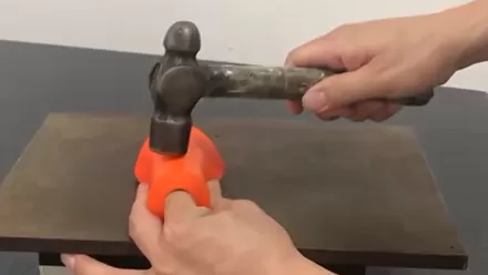 NNFインパクト吸収材料